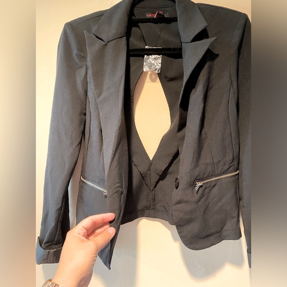 Blazer with back cutout - Picture 1 of 4
